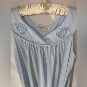 Aristocrat VTG Nightgown Mid Century Sleeveless Pale Blue Medium Appliqué